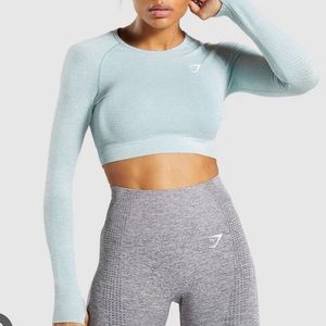 GymShark LongSleeve Crop Top
